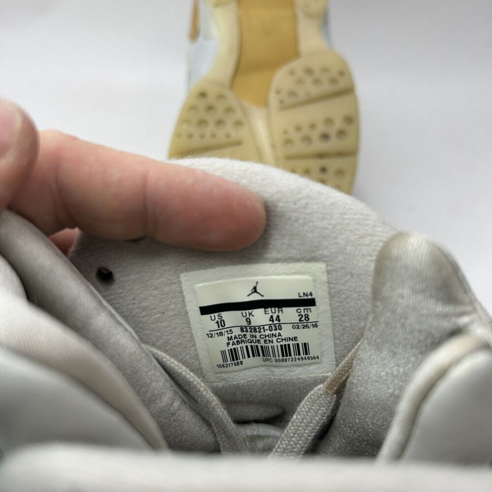 Nike Shoes Air Jordan 8 Retro “Champagne/White Gold” 2023 - Picture 15 of 15